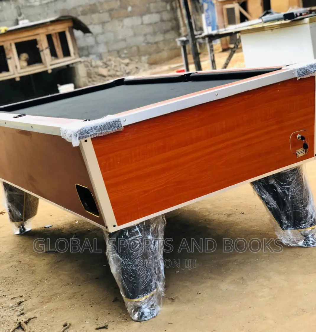 Coin Snooker Board With Complete Accessories