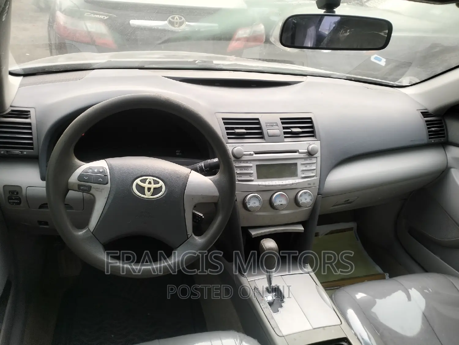 Toyota Camry 2010 Gray