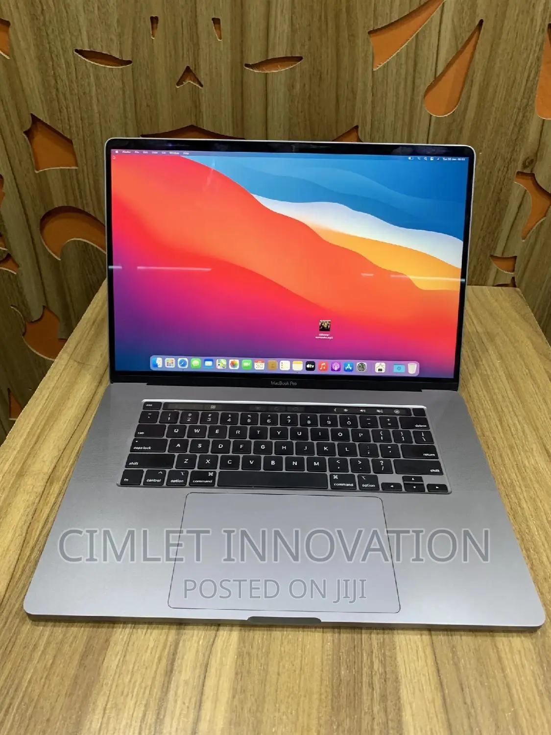 Laptop Apple MacBook Pro 2019 16GB Intel Core I9 SSD 1T