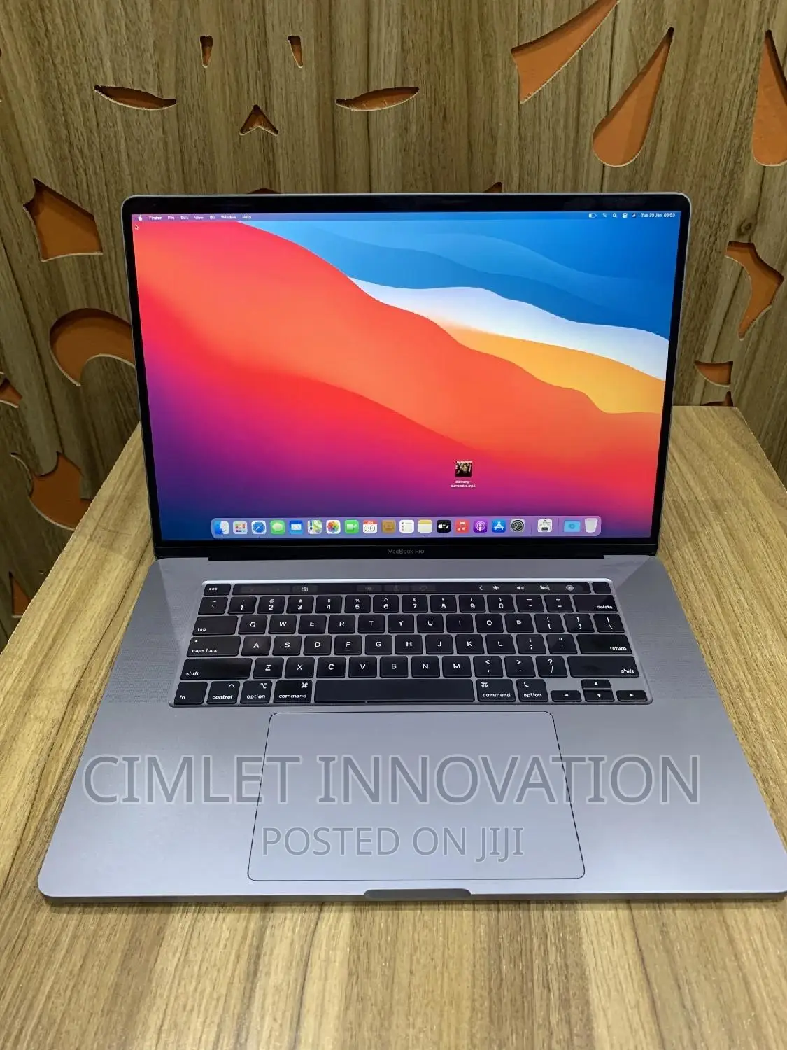 Laptop Apple MacBook Pro 2019 16GB Intel Core I9 SSD 1T