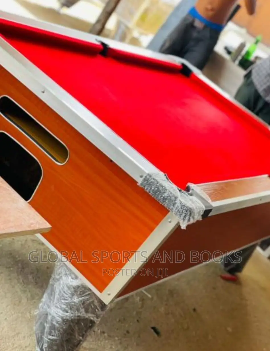 Hdf Coin Snooker Board With Complete Accessories