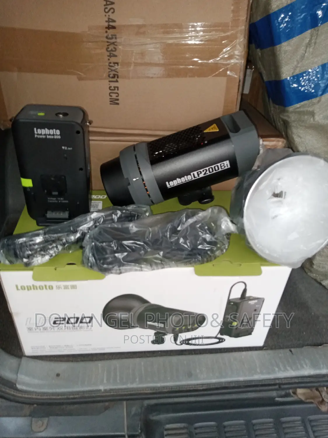 Lophoto Apature LED Light 200watts