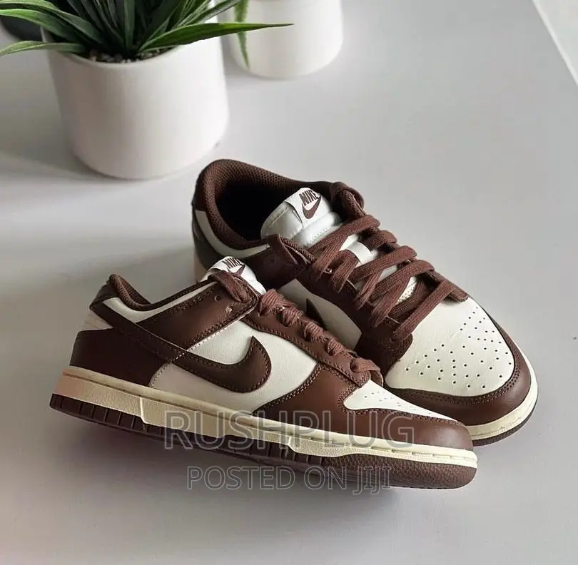 Nike Dunk Low “Cacao Wow” Sneakers