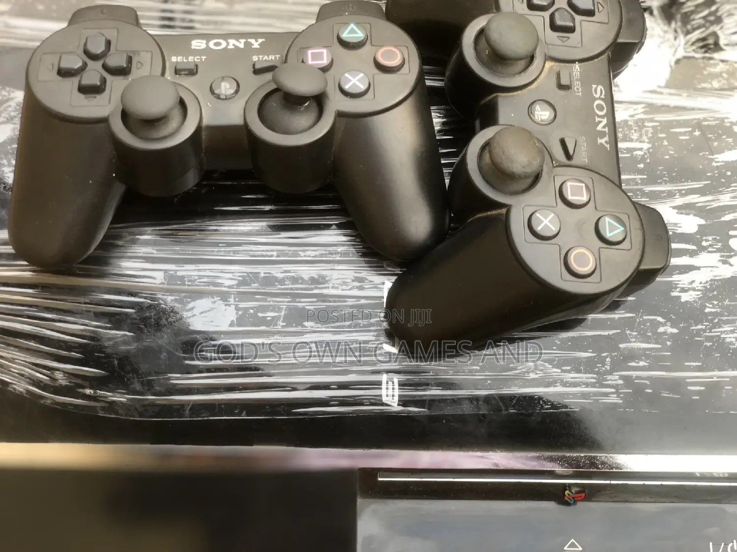 Super Clean and Perfect Condition Playstation 3.