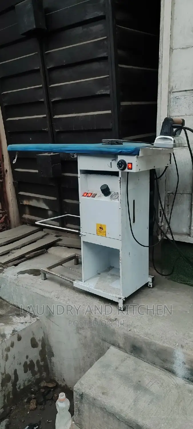 Mini 3.5liters Industrial Finishing Table Steam Iron Element