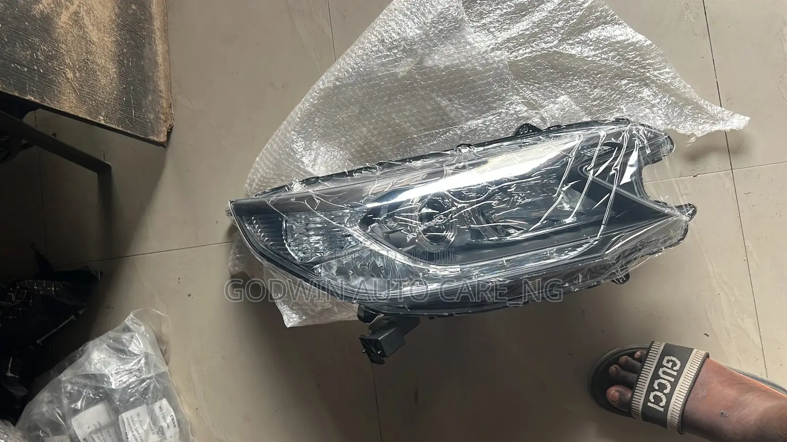 Headlight 2014 Honda CRV Europe