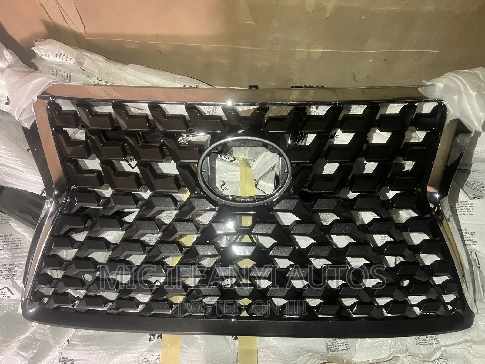 Lexus GX460 Grill