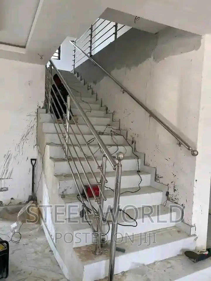 Handrail Design for Staircase