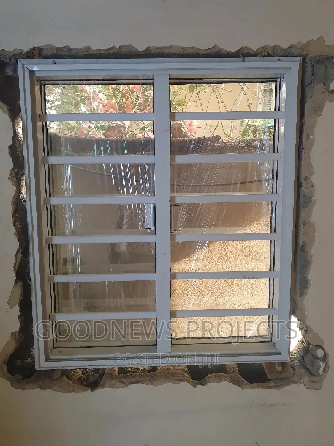 Transom Frameless Window