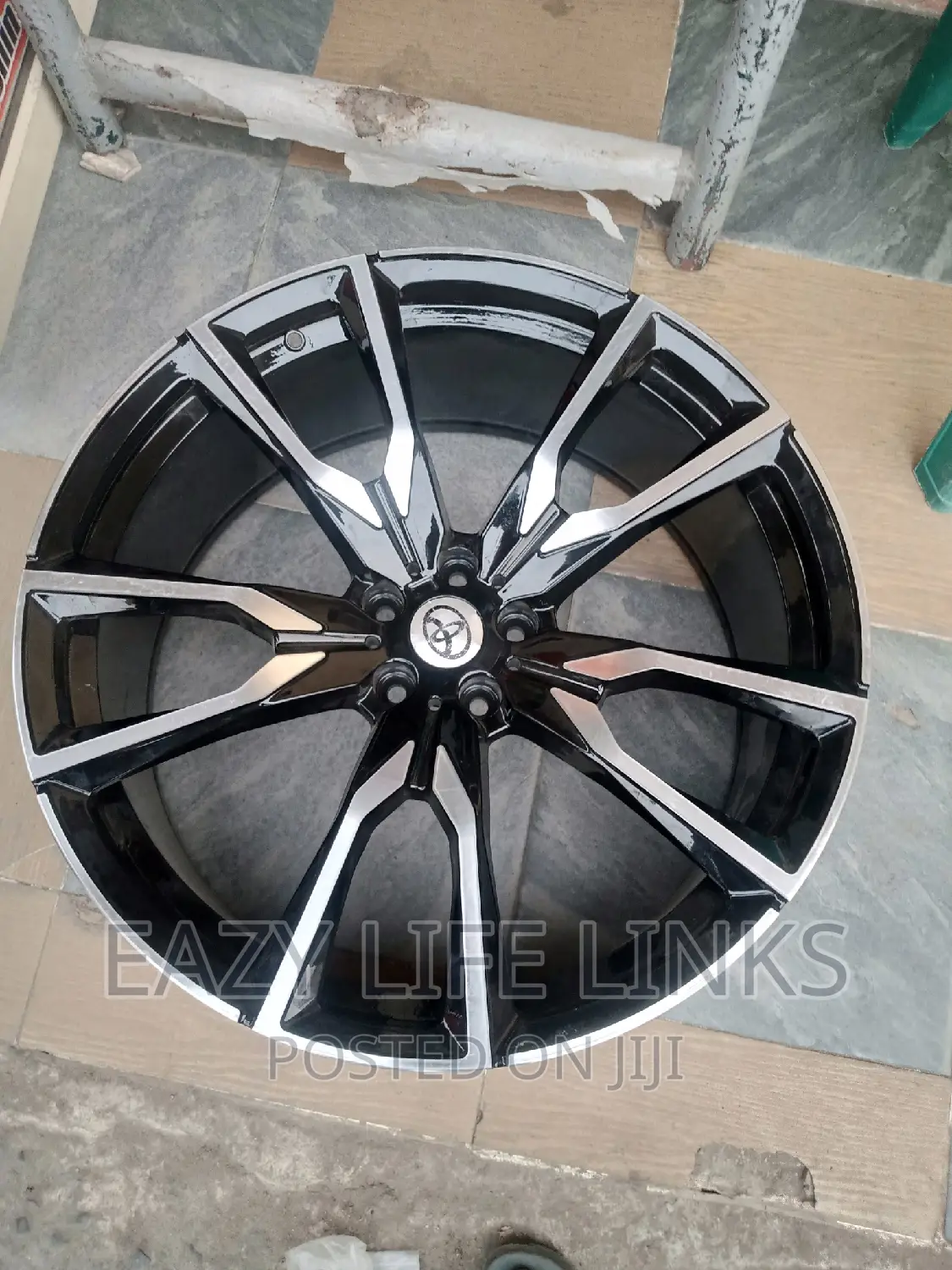 22 Inches Rim For Toyota