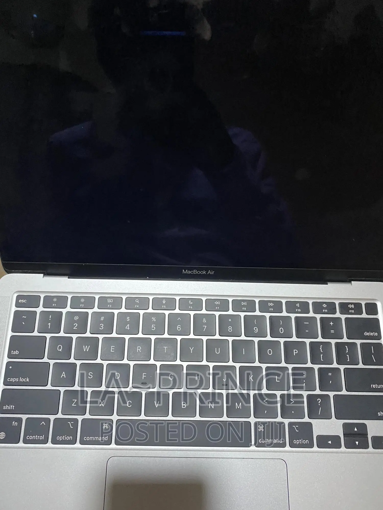 New Laptop Apple MacBook Air 2020 M1 8GB AMD Ryzen SSD 256GB