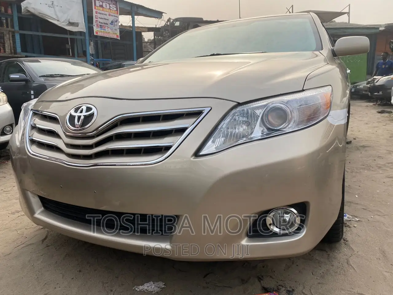 Toyota Camry 2008 Gold