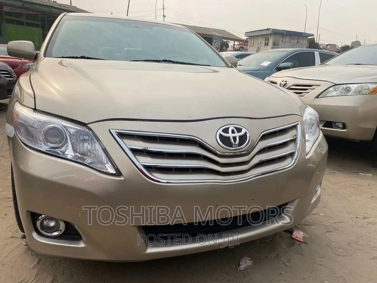 Toyota Camry 2008 Gold
