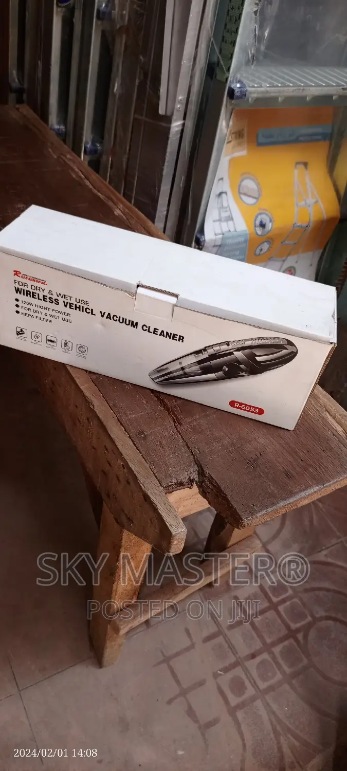Wireless Vehicle Vacuum Cleaner