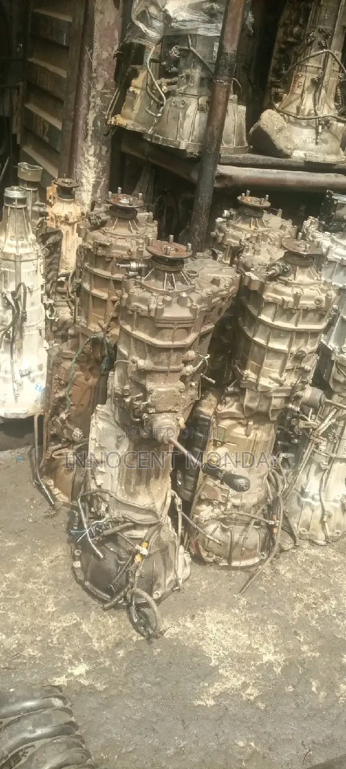 Toyota 4 Runner 2015 Transmission 15 Pin.