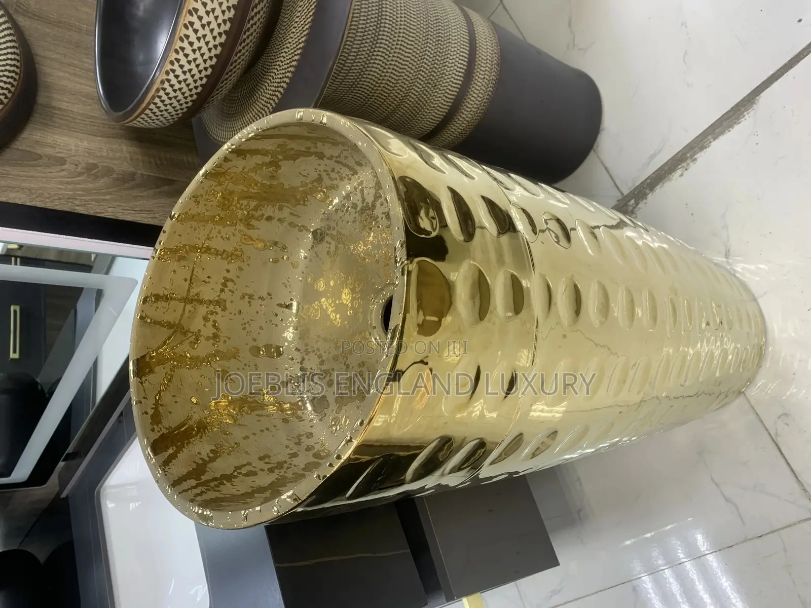Dining Washing Hand Basin Gold