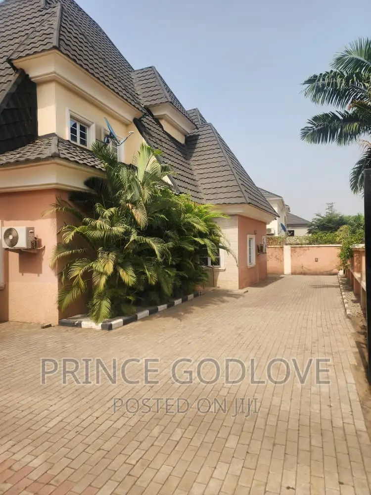 4bdrm Duplex in Golden Spring Estate, Lokogoma for sale
