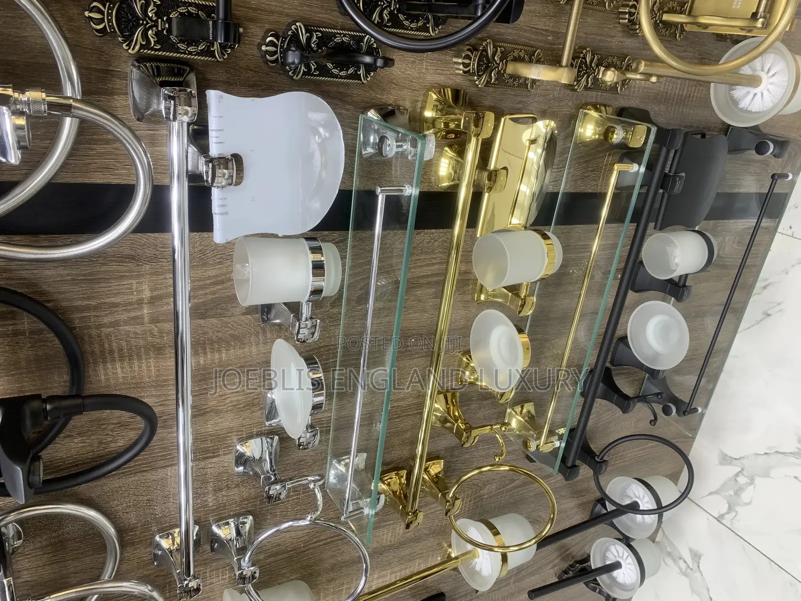 Royal Bathroom Accessories