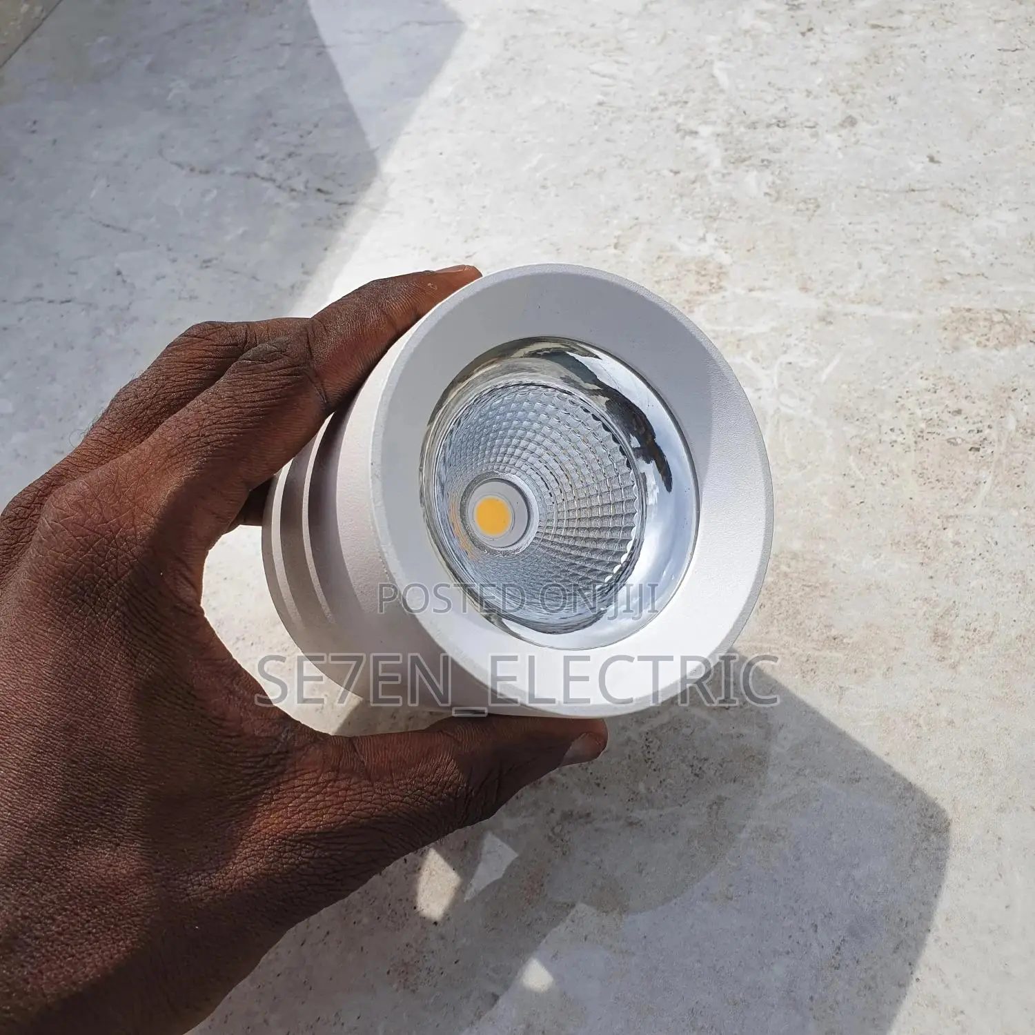 Ceiling Surface Mounted Cob Downlight White Round 10W