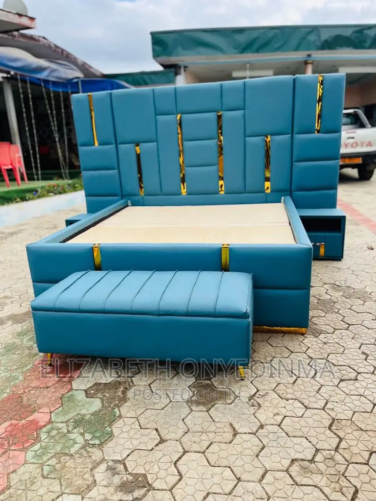 6 by 6 Padded Bed Frame With Ottoman
