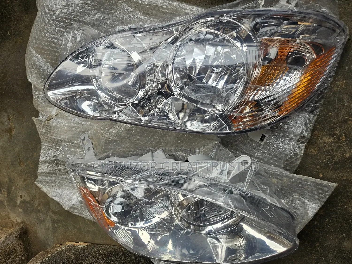 Headlamp Corolla 2005 New One