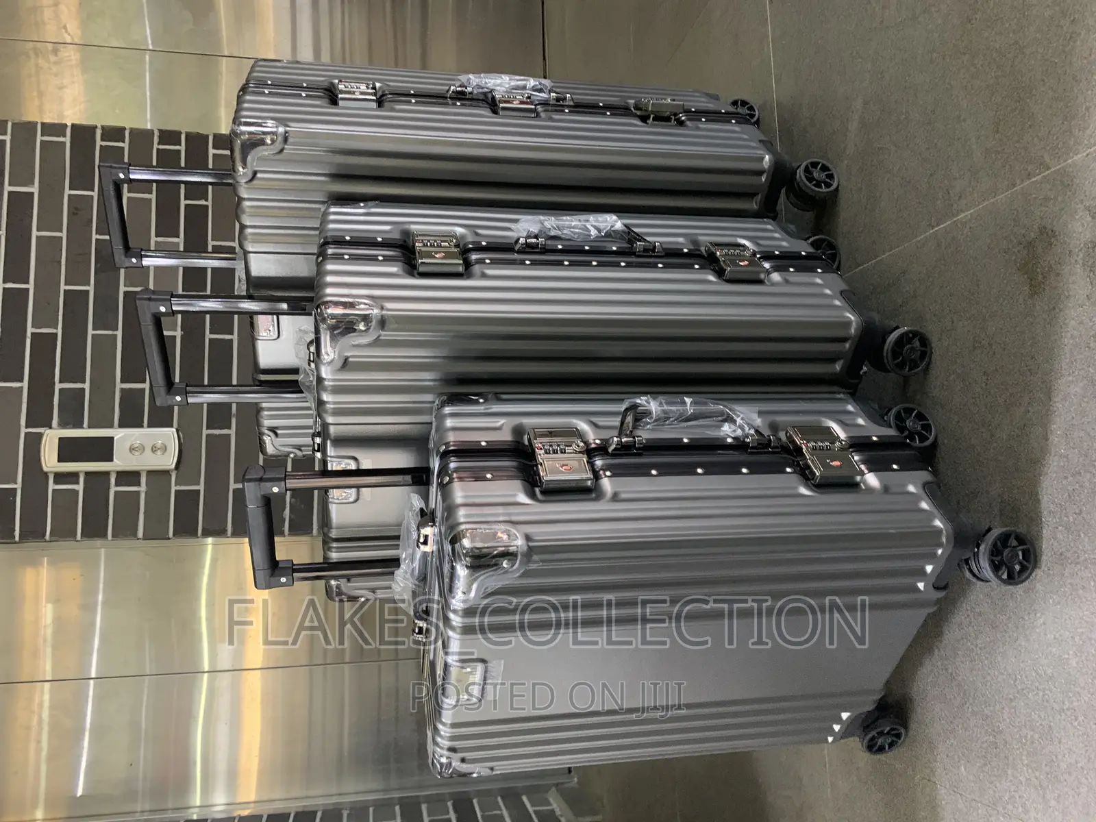Set of 3 Aluminum Hardshell Luggage Box
