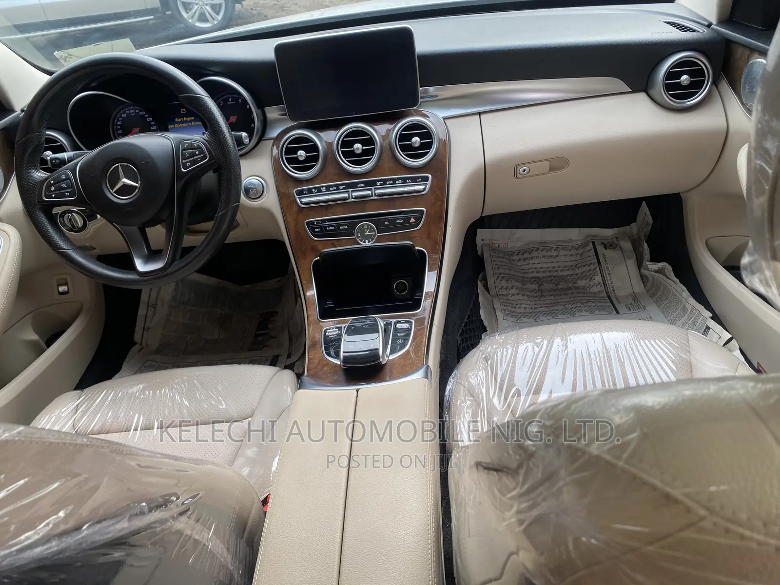 Mercedes-Benz C300 2016 White
