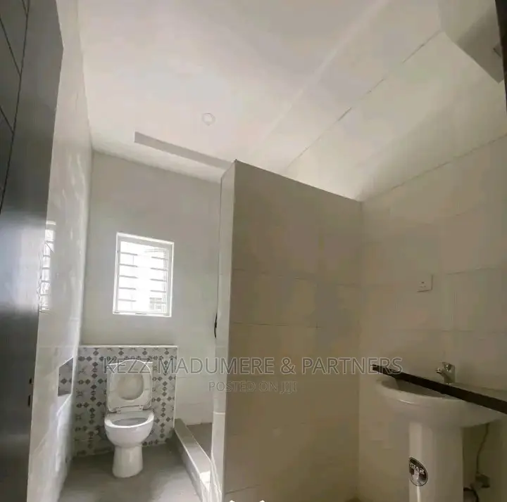 4bdrm Duplex in Reef Court Estate,, Port-Harcourt for sale