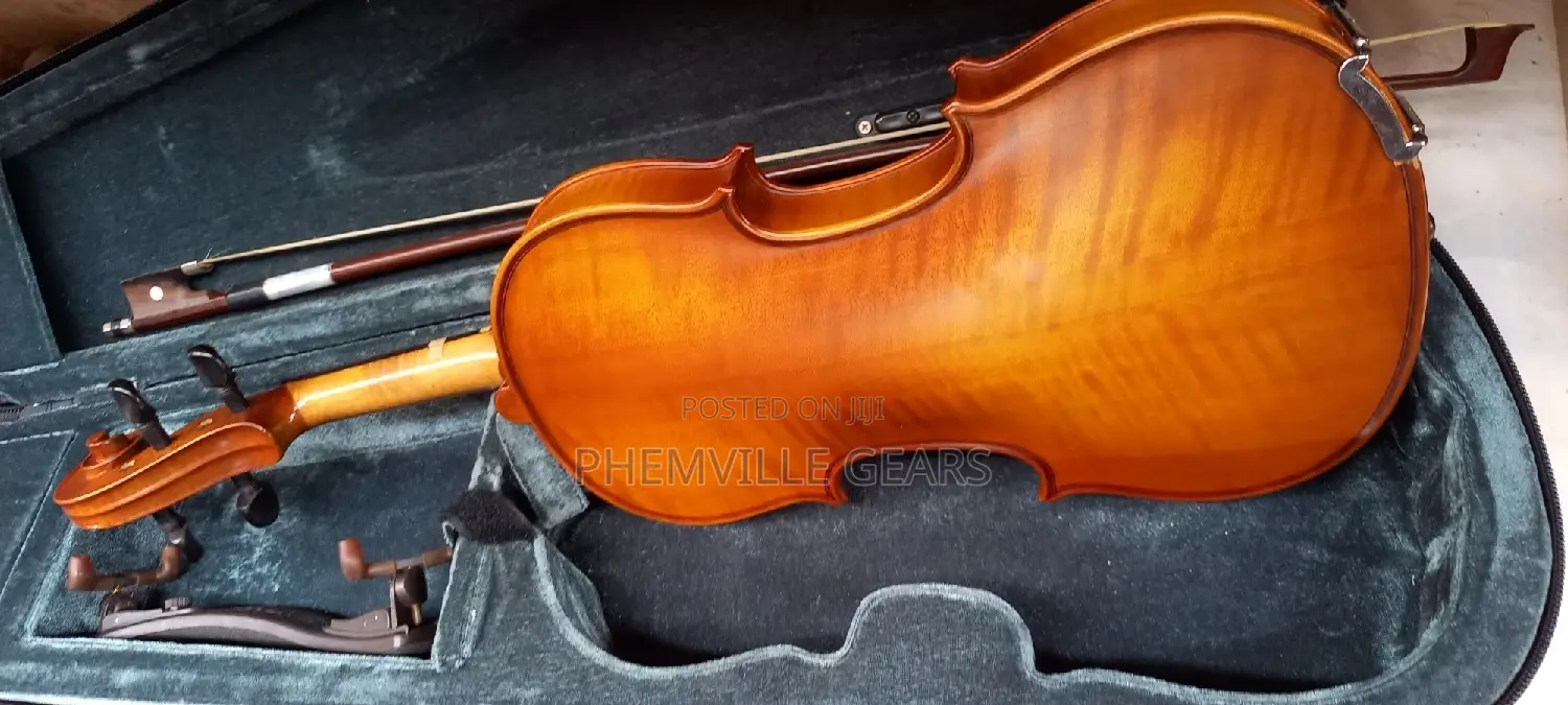 Original Uk Used 1/2 Concert Violin