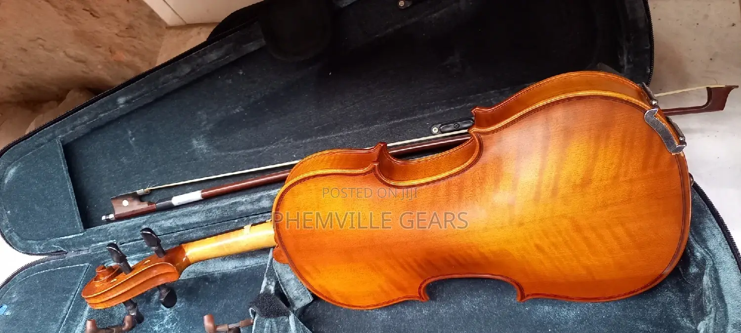 Original Uk Used 1/2 Concert Violin