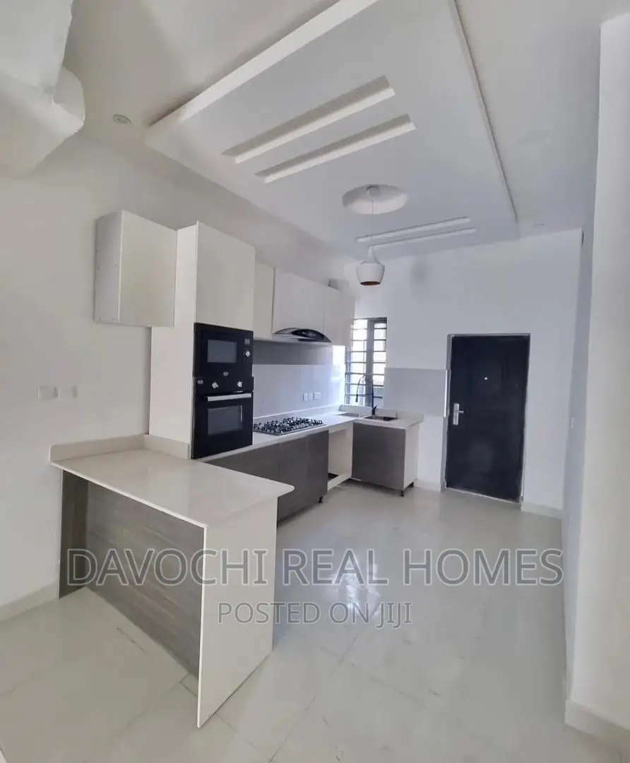 4bdrm Duplex in Ajah-Lekki for rent