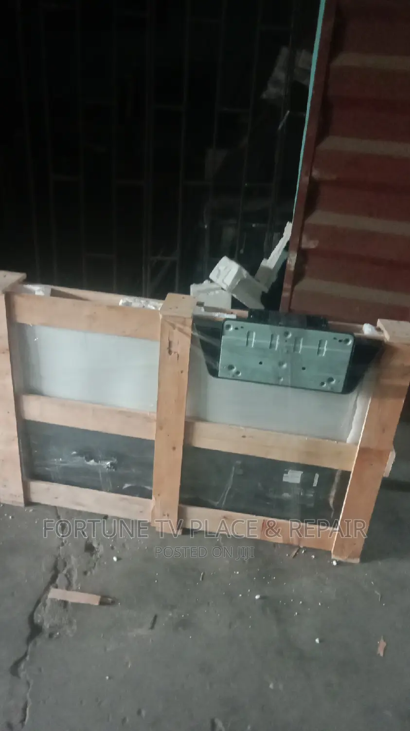 High Quality Service and Delivery of OLED Tv