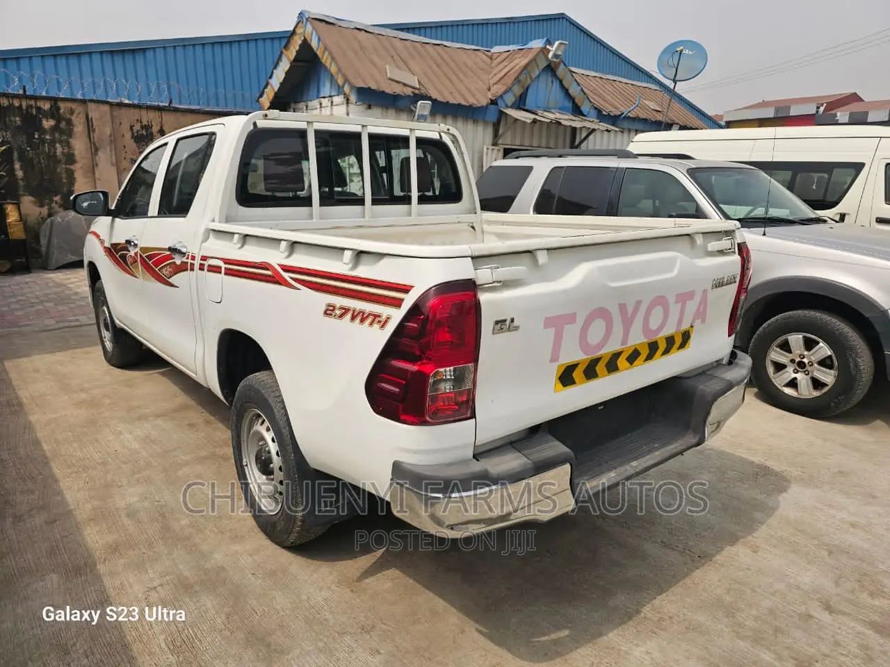 Toyota Hilux 2016 White