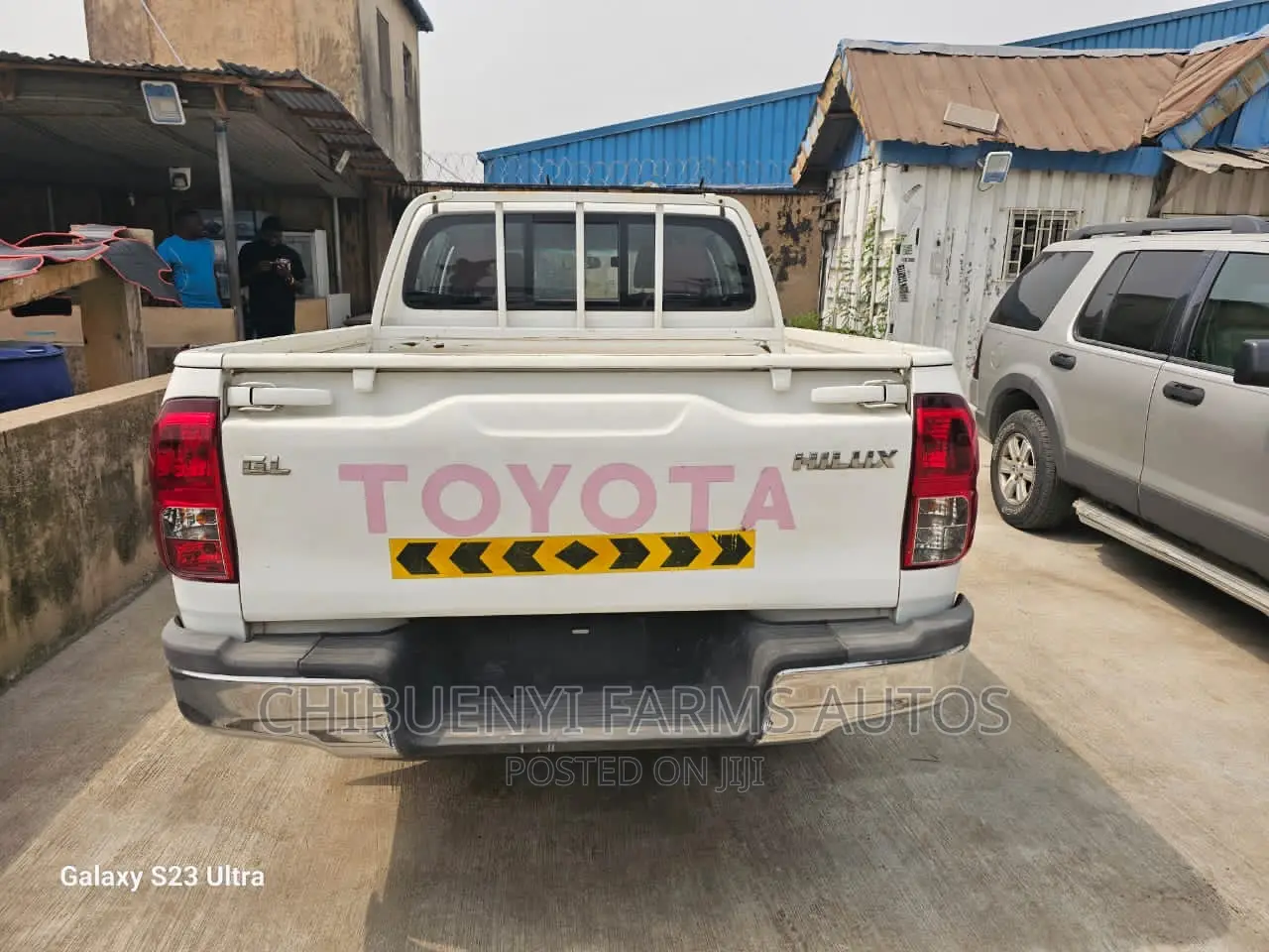 Toyota Hilux 2016 White