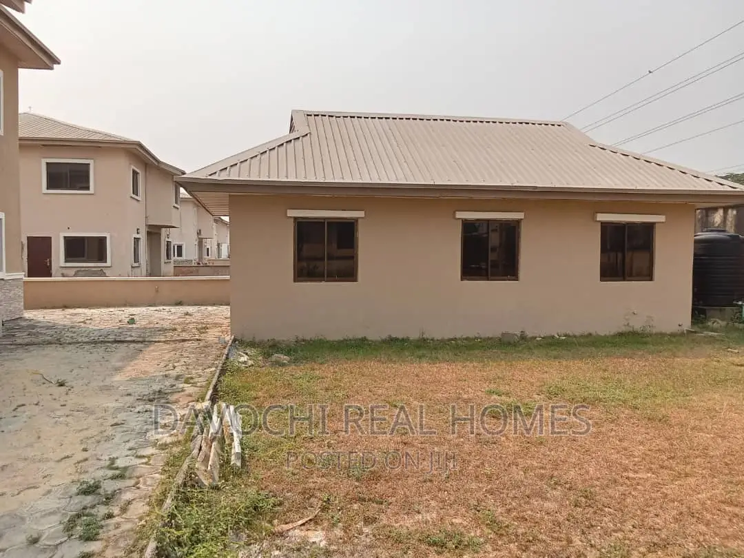5bdrm Duplex in Ajah-Lekki for rent