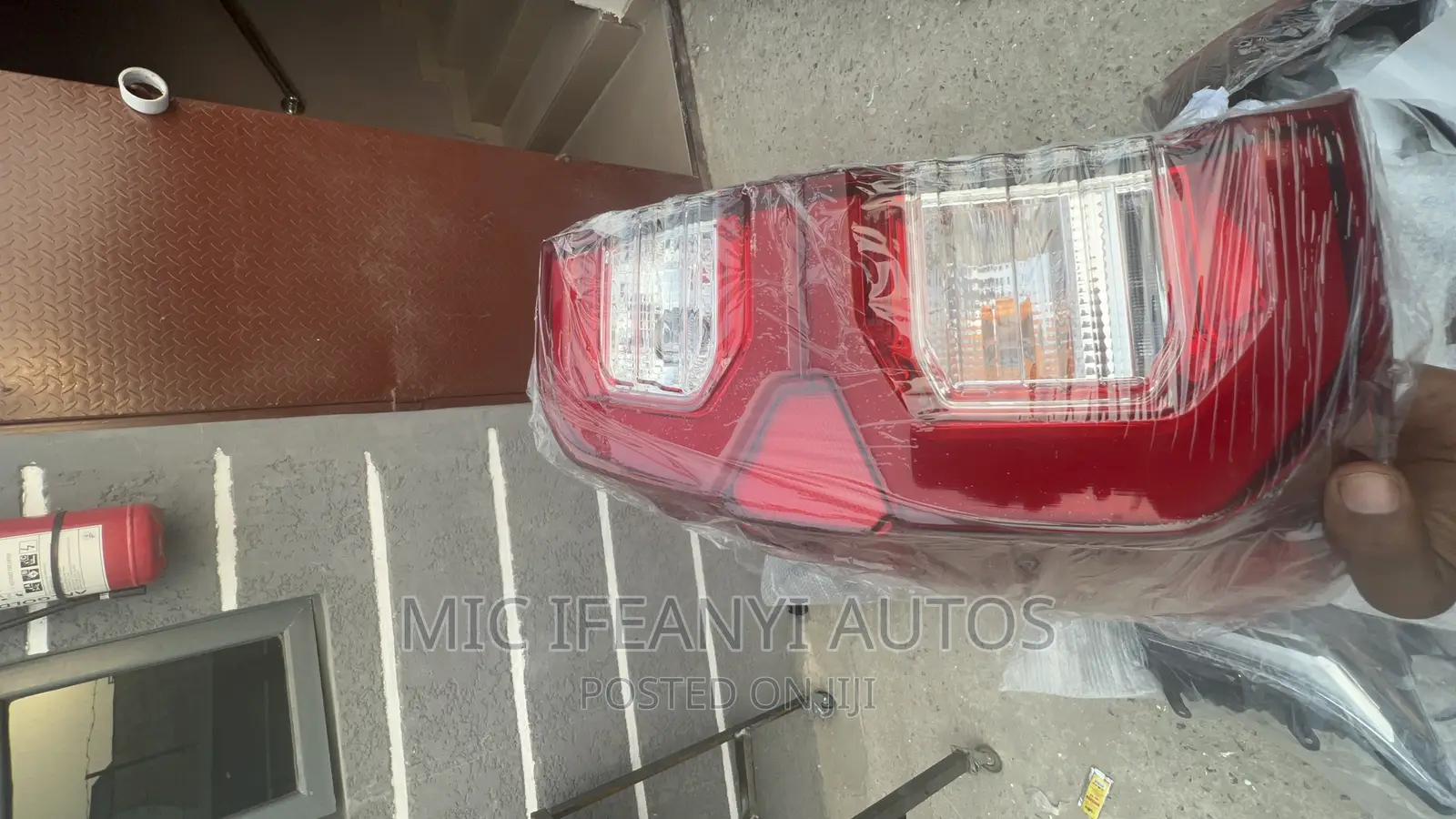 2021/2022 Hilux Backlight