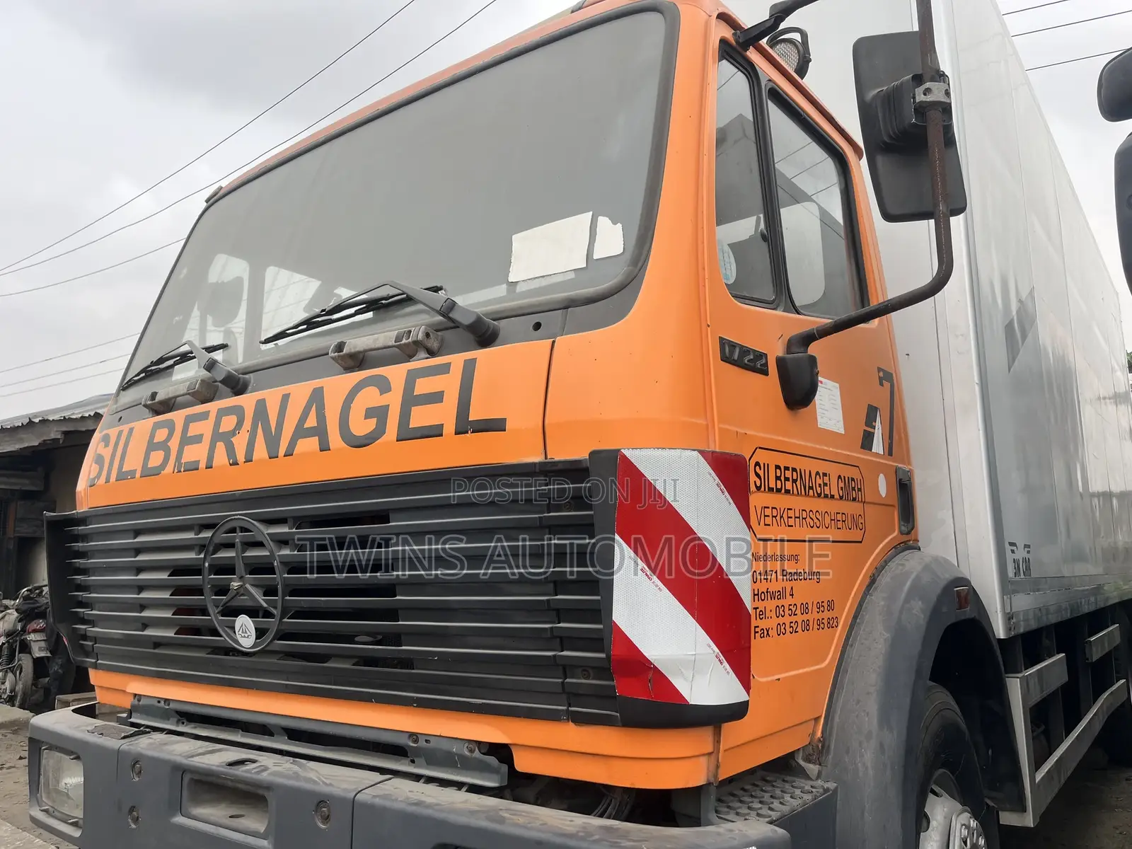 Mercedes-Benz 1722