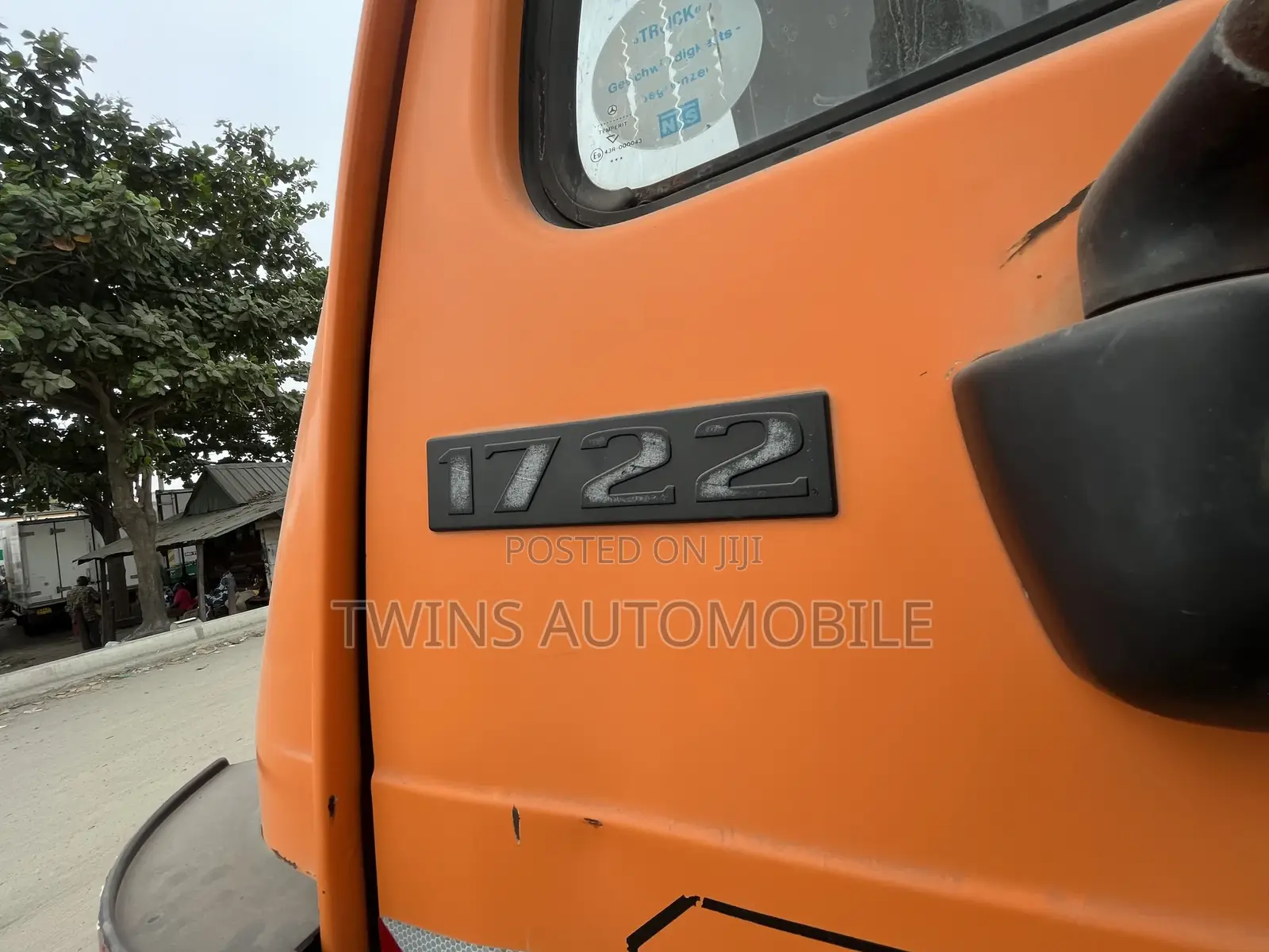 Mercedes-Benz 1722