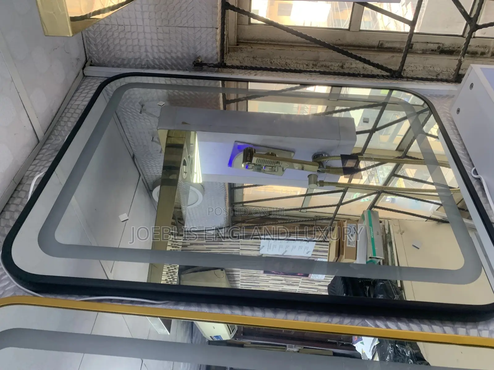 Bluetooth Mirror With Frame