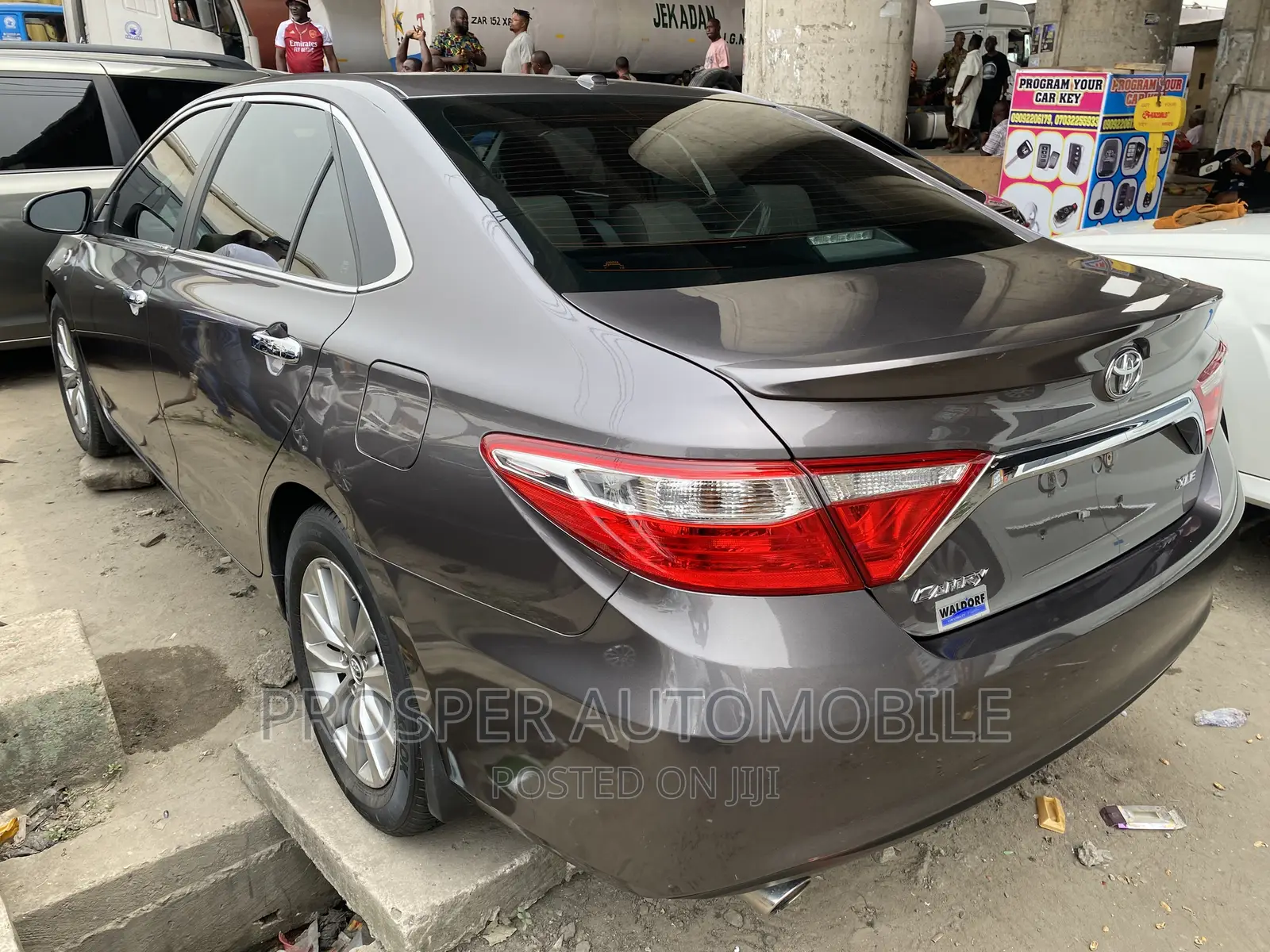 Toyota Camry 2015 Gray