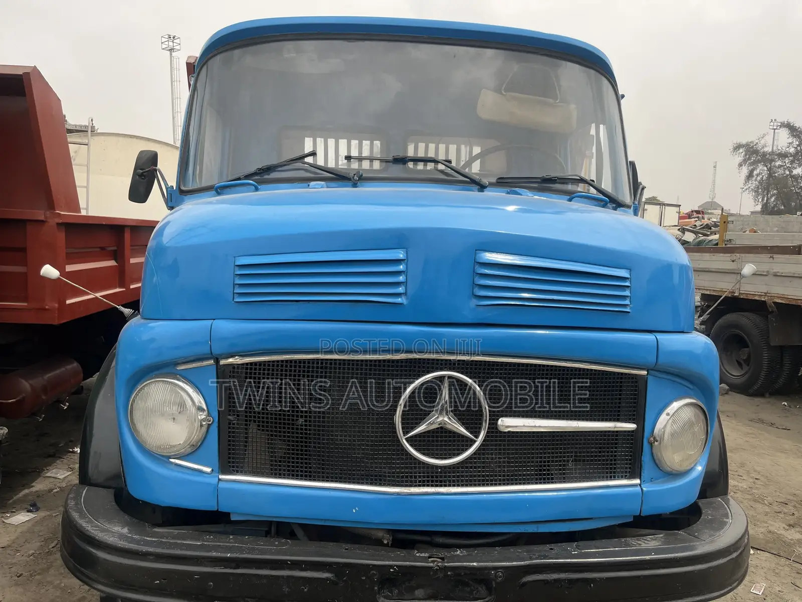 Mercedes-Benz 911