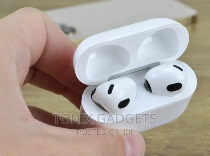 Premium Bluetooth Earphones With Quality Sound Effect