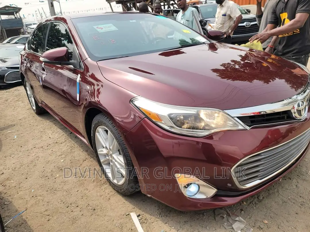 Toyota Avalon 2014 Red