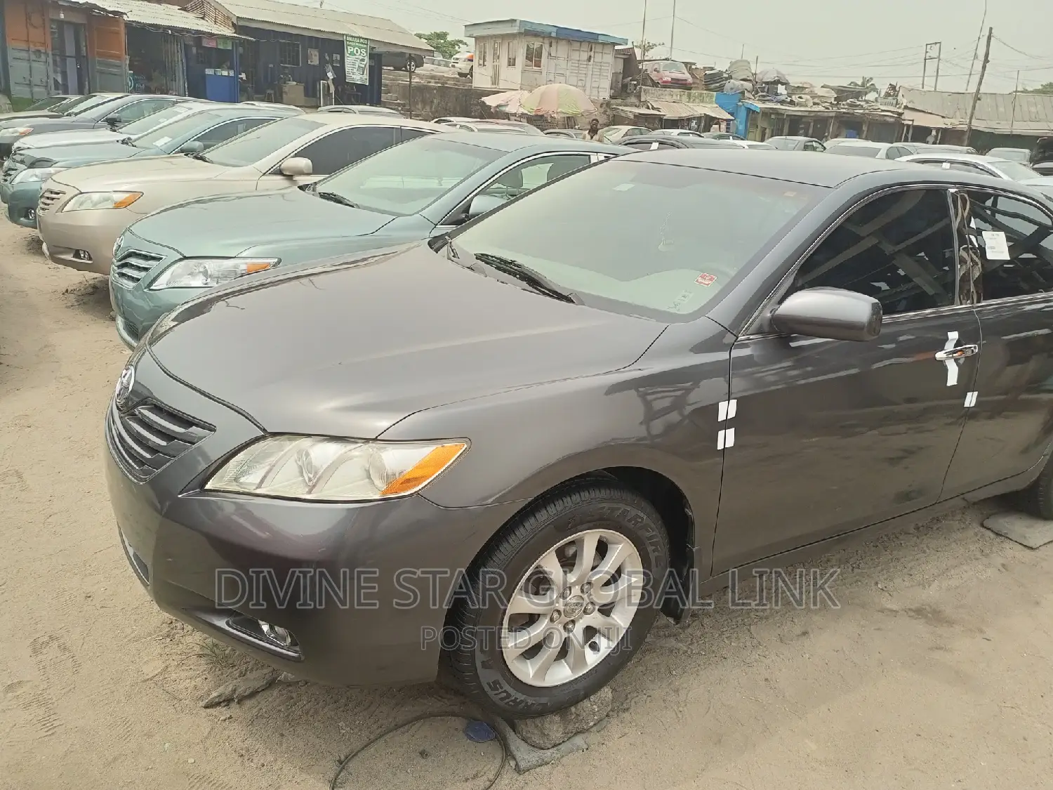 Toyota Camry LE 4dr Sedan (2.4L 4cyl 5A) 2009 Gray