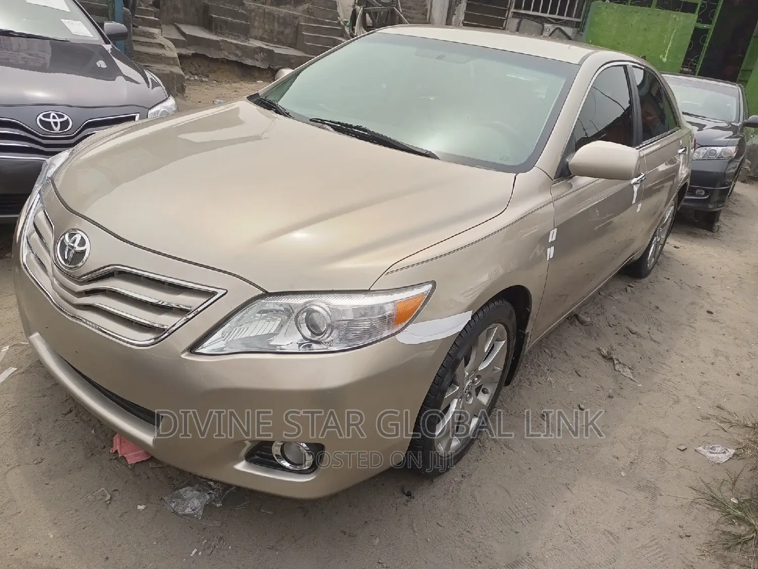Toyota Camry 2009 Gold