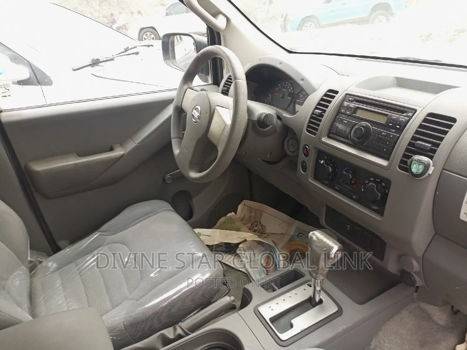 Nissan Frontier Crew Cab Nismo 4x4 2008 White