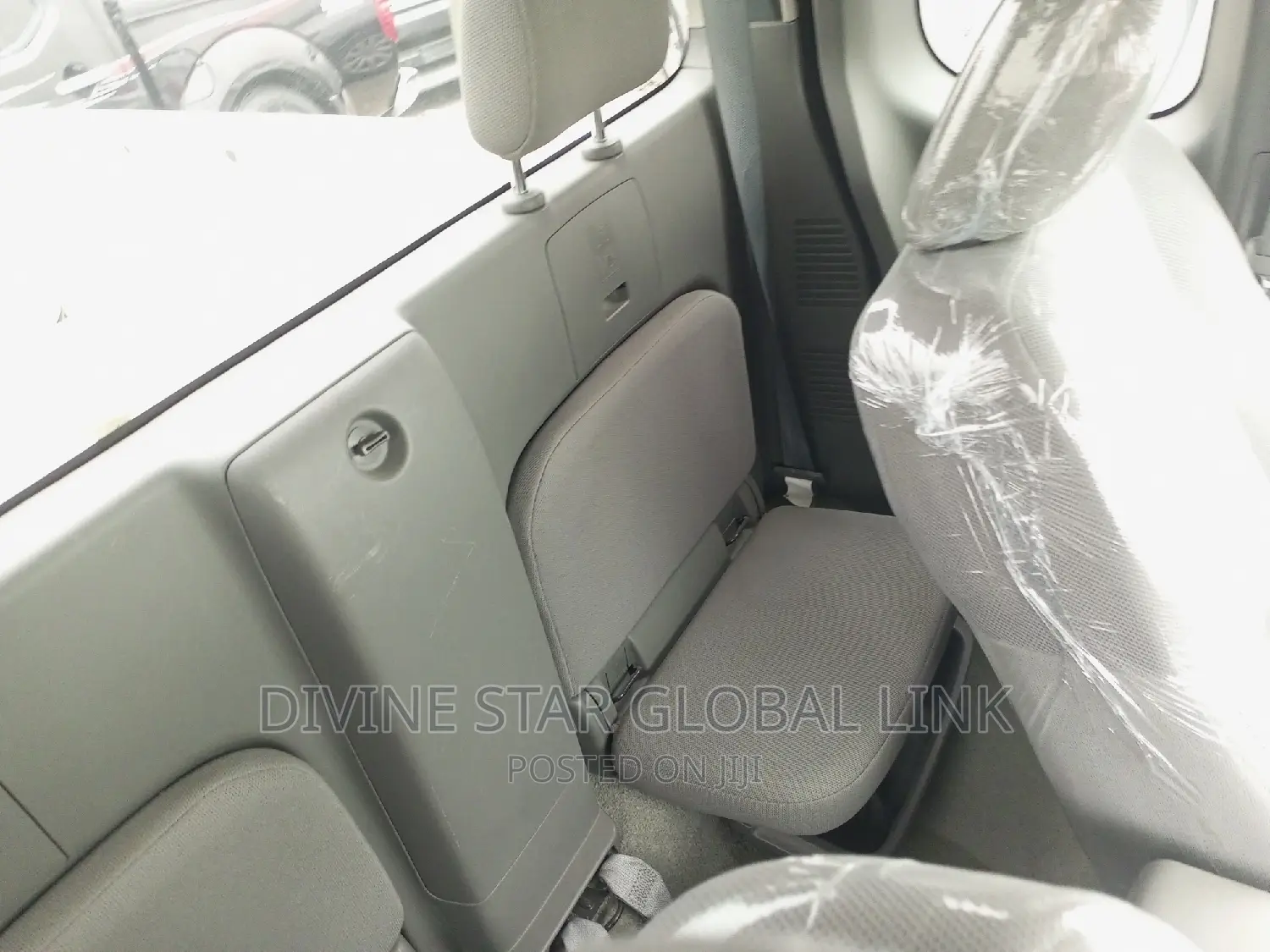 Nissan Frontier Crew Cab Nismo 4x4 2008 White
