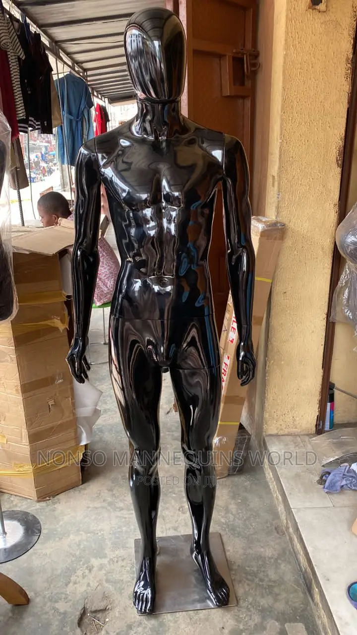 Glossy Black Male Fashion Faceless Mannequin