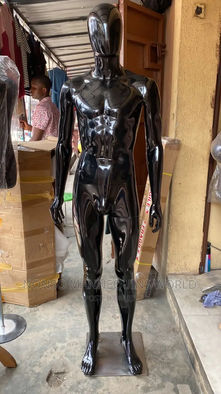 Glossy Black Male Fashion Faceless Mannequin