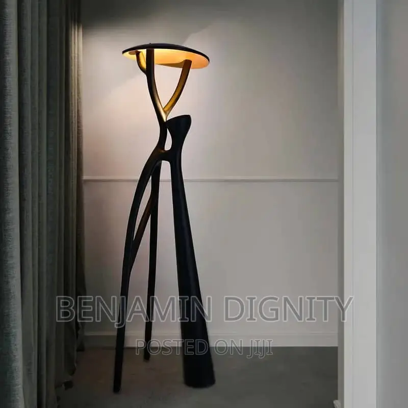 Human Shaped Sculptor Light